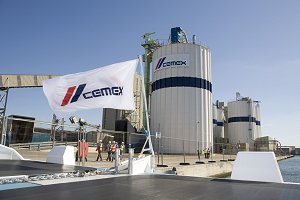 The new Cemex plant on the Thames