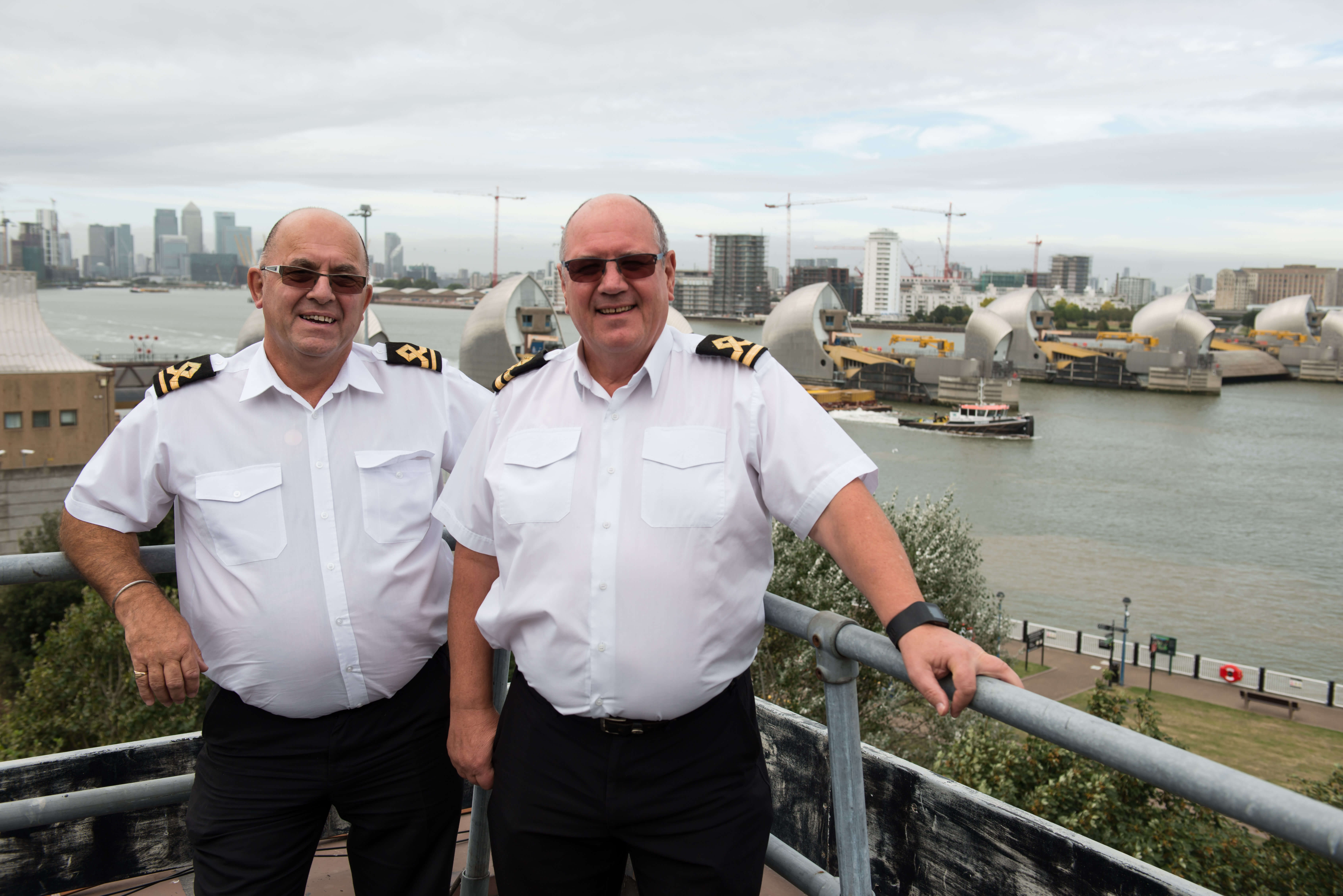 Looking out for each other – Thames VTS officers retire on the same day